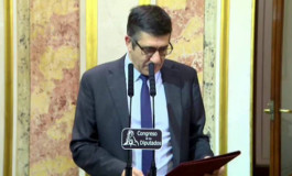 Felipe VI comunica al líder del PSOE, Pedro Sánchez, que forme gobierno
