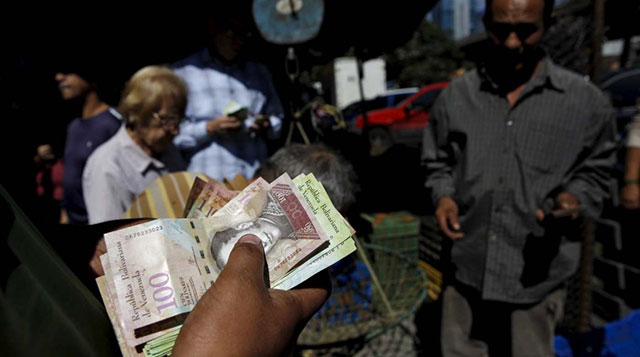 Ocho de cada diez venezolanos dicen que no les alcanza el dinero para pagar comida