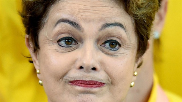 El Senado coloca a la Rousseff a un paso de su destitución