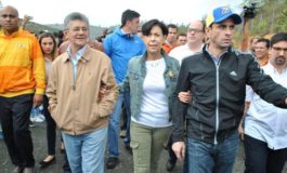 La madre de Leopoldo López logró ingresar a Ramo Verde y obtuvo su firma para el Revocatorio
