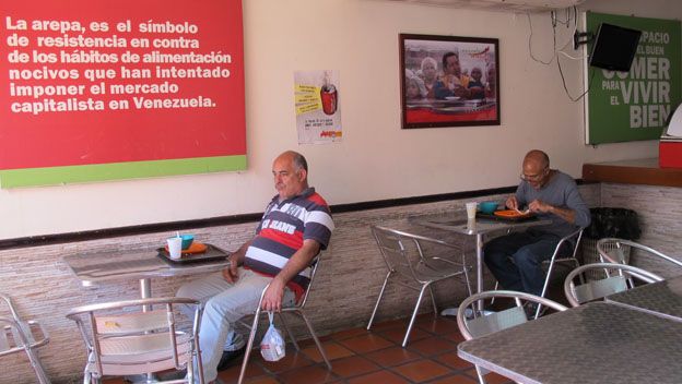 Hace un año, cuando se supo de la obesidad en Venezuela, el gobierno abrió estos restaurante nutritivos y baratos