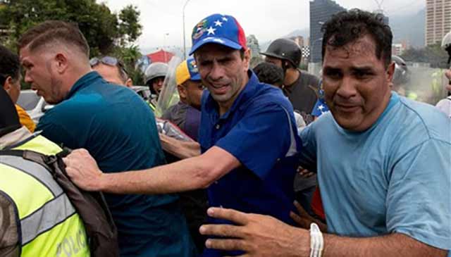 «Queremos revocatorio y CAMBIO! Maduro no podrá con el pueblo!»