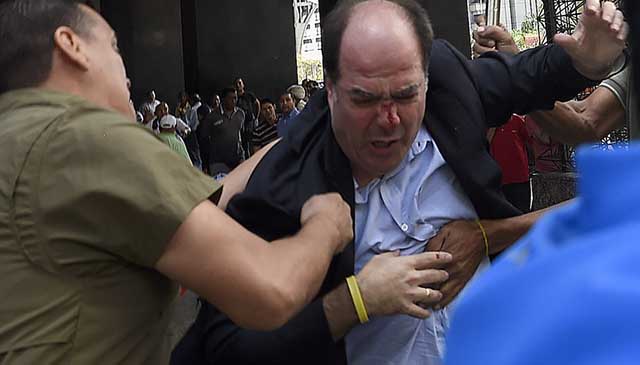 Borges asegura que agresores del CNE son empleados de la Alcaldía de Caracas
