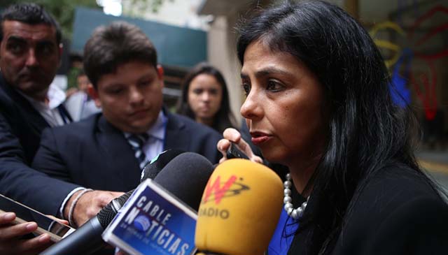 Delcy se queda con los crespos hechos: La dejaron por fuera de la reunión del Mercosur