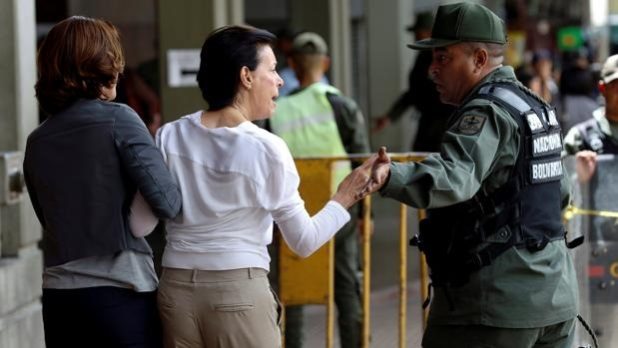 La GNB humilla e insulta a la madre de Leopoldo López