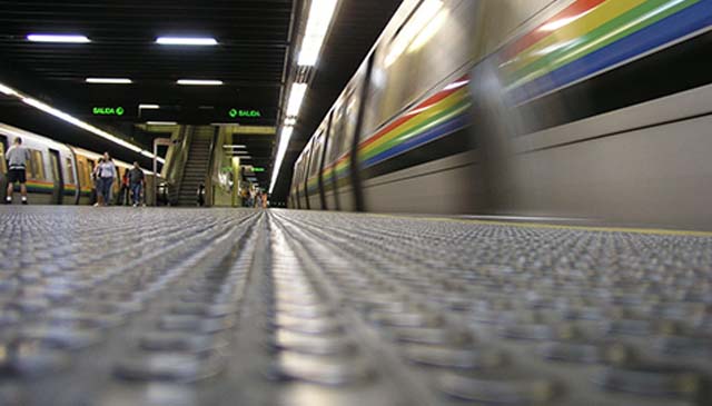 Metro de Caracas informa que el 1Sep habrá horario normal