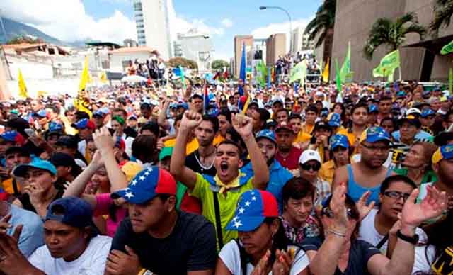 Venezuela se cansó de este régimen y marcha en Caracas