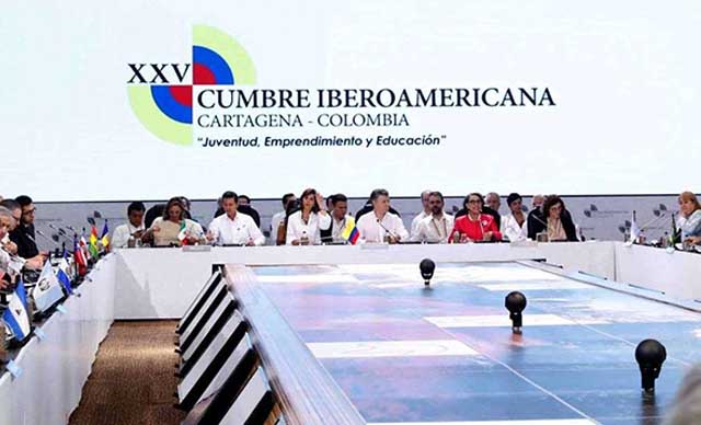 La Cumbre Iberoamericana se quedó esperando a Maduro