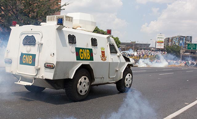 La brutal represión del régimen contra los venezolanos 26A