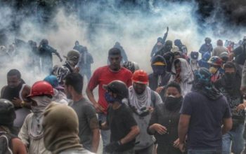 Cineasta venezolano crea espectacular cortometraje para mostrar al mundo la realidad de las protestas (VIDEO)