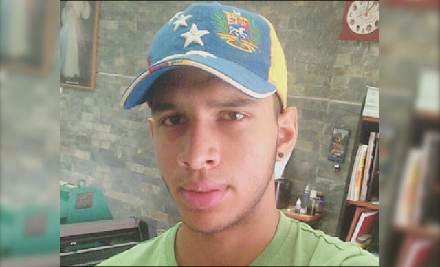 Oposición venezolana rendirá homenaje este martes a joven asesinado en marcha