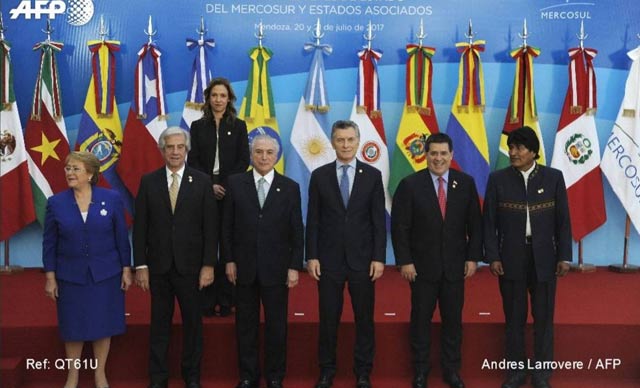 Mercosur llama a Venezuela a restablecer el orden constitucional