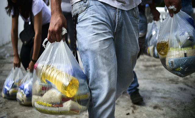 “Son trasladados en cava de Barrio Adentro”: Así revenden alimentos de Mercal en Táchira