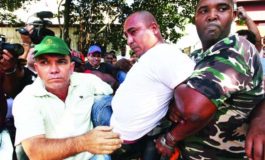 Régimen de Castro presiona a los opositores a marcharse al exilio